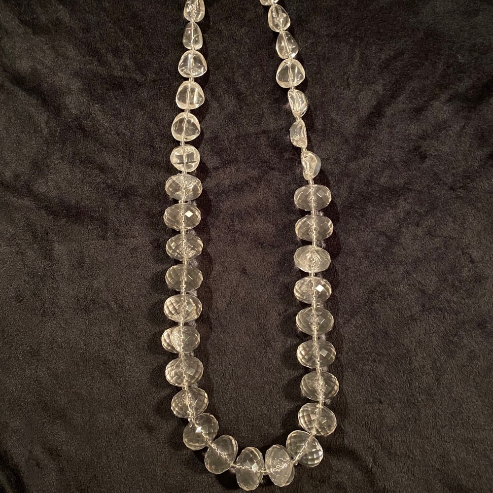 NWOT Gorgeous Vintage Necklace